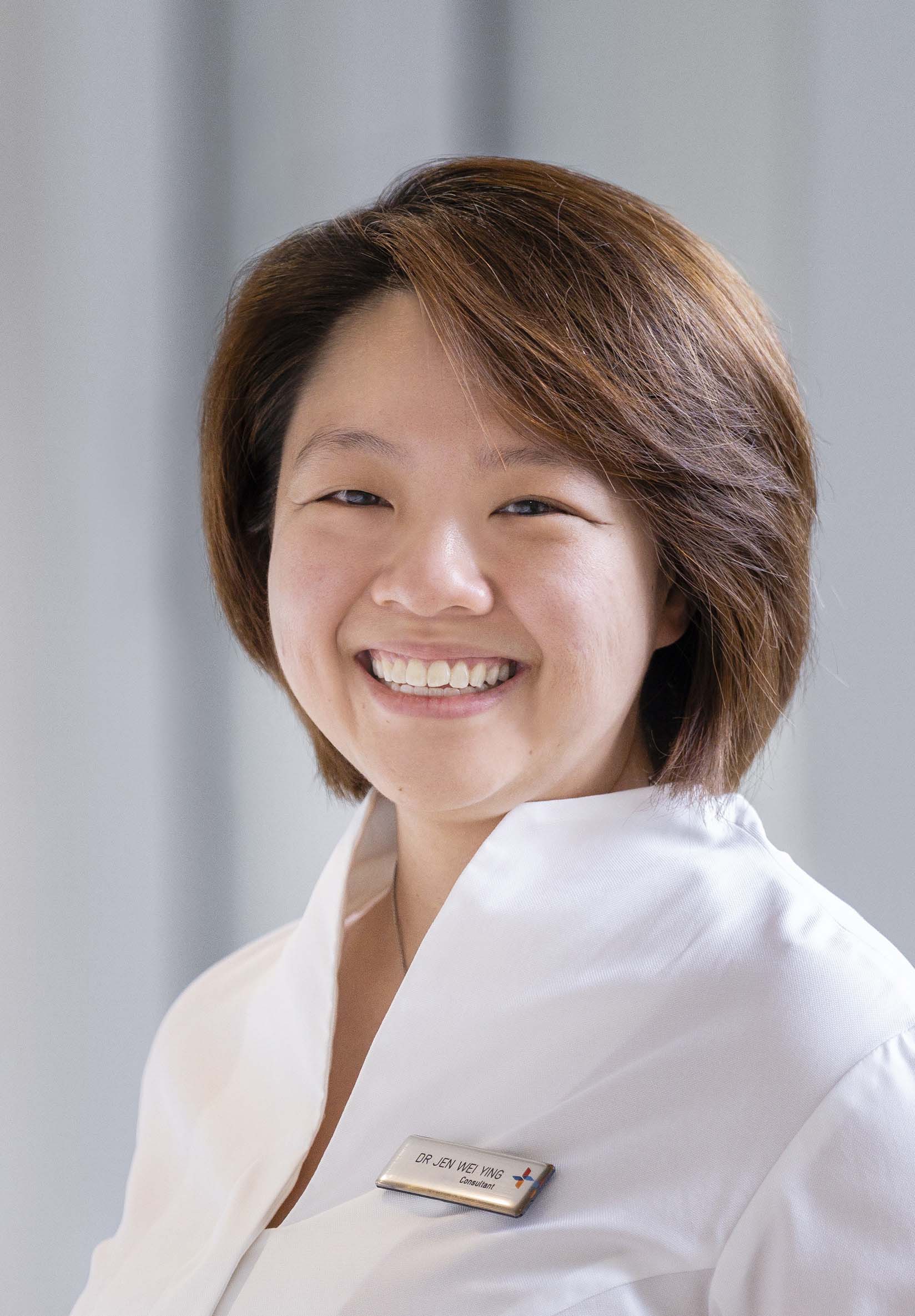 Photo of Dr Jen Wei Ying